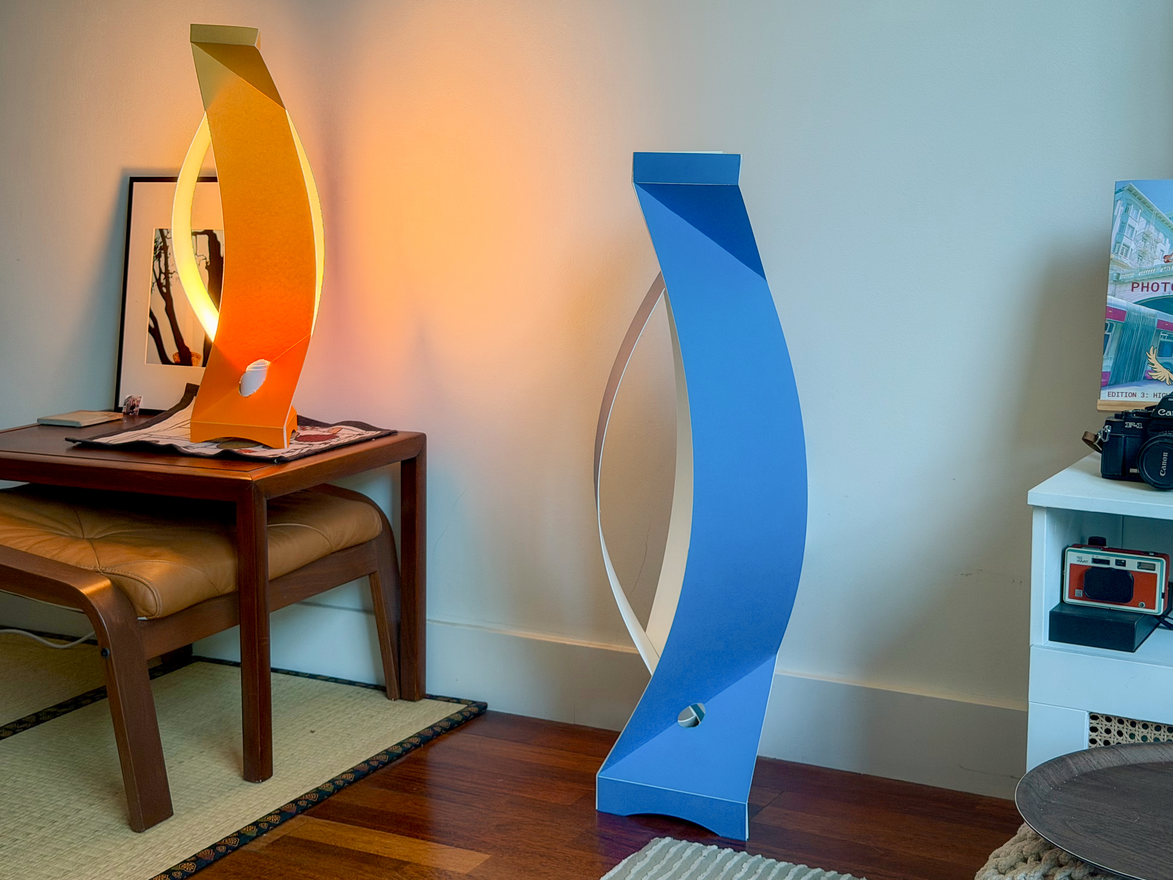 green garden with ponds and fountains